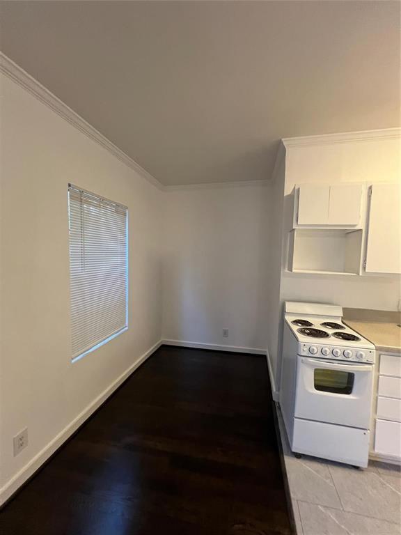 Building Photo - 4021 Mandell St