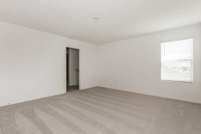 Building Photo - 3003 Totem Rd