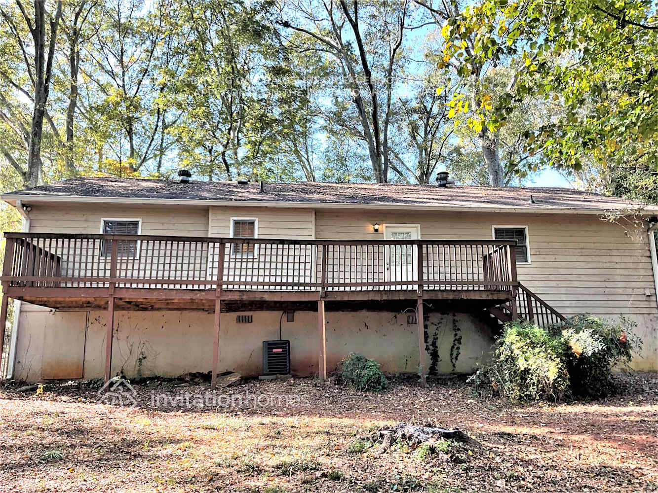 Building Photo - 3108 Edgewater Dr