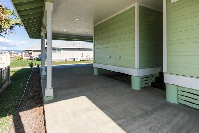 Building Photo - Ho?opili Ho?oulu Community - 3bdrm/2bath S...