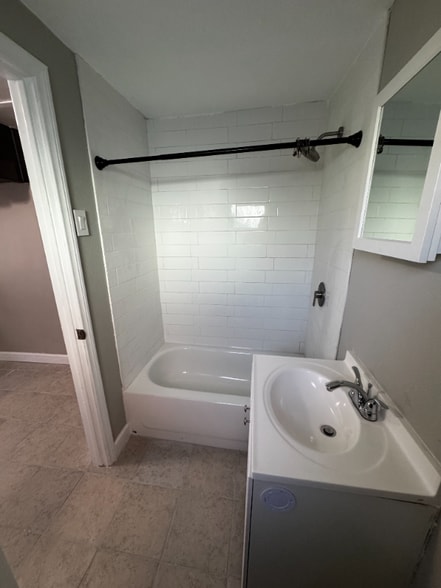 Building Photo - 16828 E St