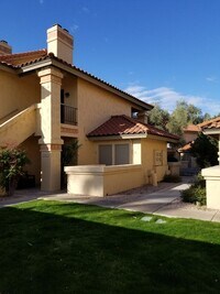 Building Photo - Cozy 1-Bedroom, 1-Bath Condo – 2nd Floor at Scottsdale Racquet Club