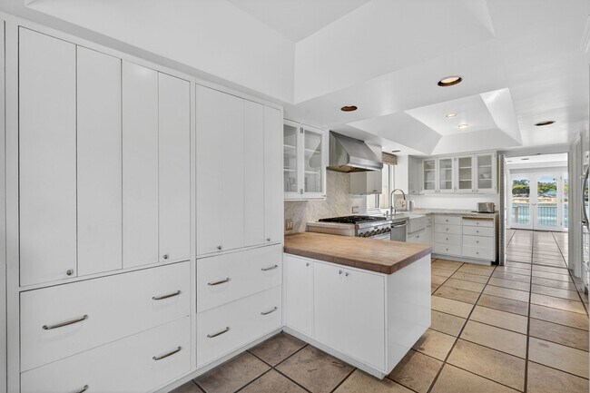 Building Photo - 501 Morning Star Ln