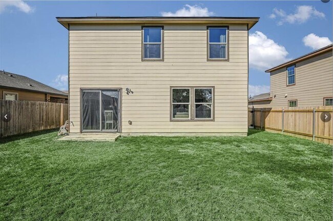 Building Photo - 511 Estes Park