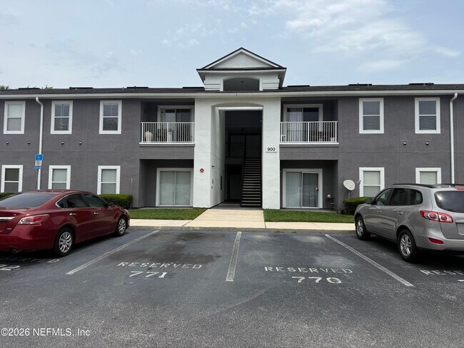 Building Photo - 7920 Merrill Rd
