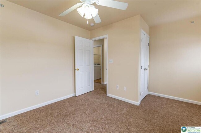 Building Photo - 241 Snapdragon Way