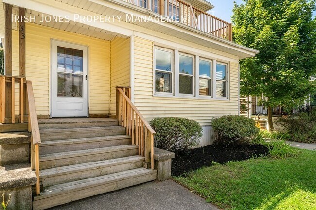 Building Photo - 33 Harding Rd