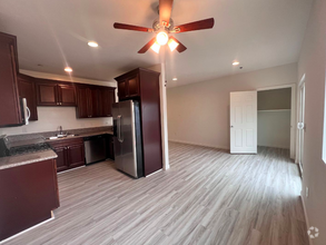 Building Photo - 6829 Simpson Ave North Hollywood, CA 91605
