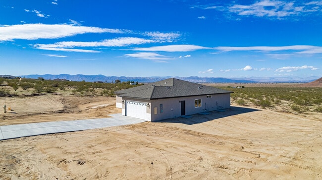 Building Photo - 10801 Glen Rd