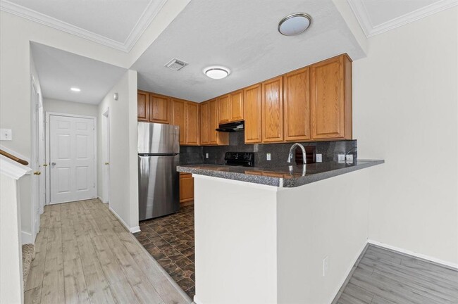 Building Photo - 3826 Shire Valley Dr
