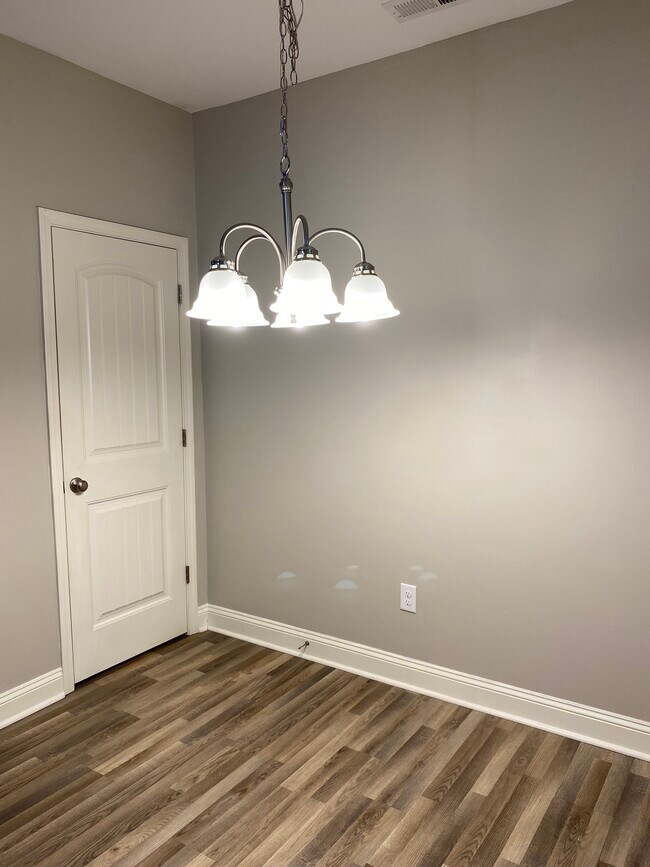 Building Photo - 3922 Volkswalk Plz