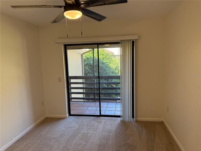 Building Photo - 5691 Ashton Lake Dr