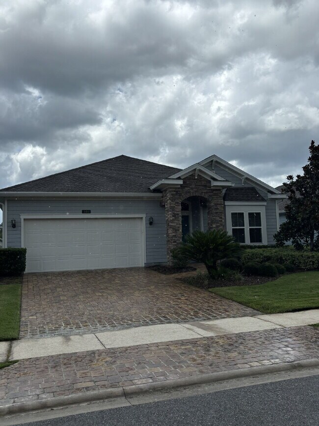 Primary Photo - Coming Soon - 4 Bedroom Home with Office i...
