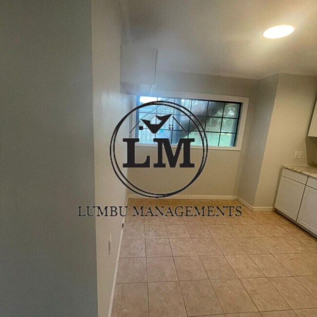 Building Photo - 2649 William Allen Rd