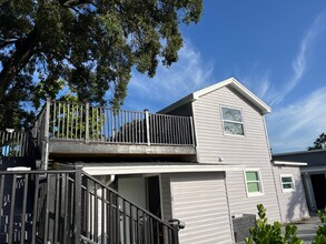 Building Photo - 11334 74th Ave