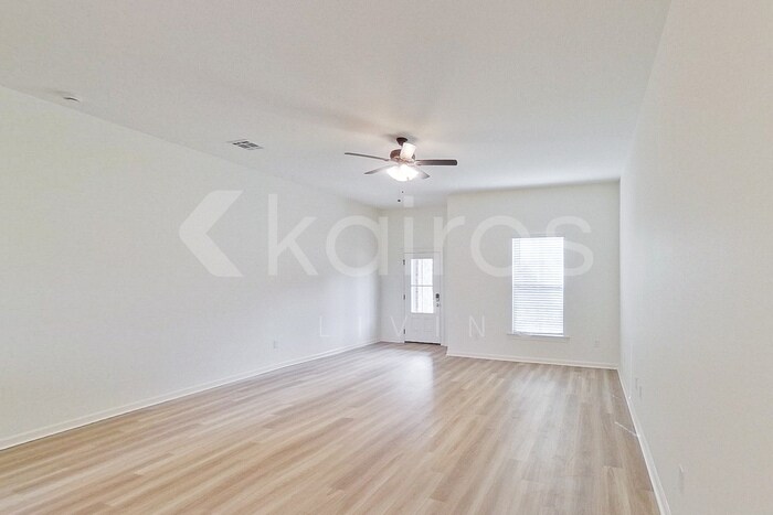 Building Photo - 101 Salvat Dr