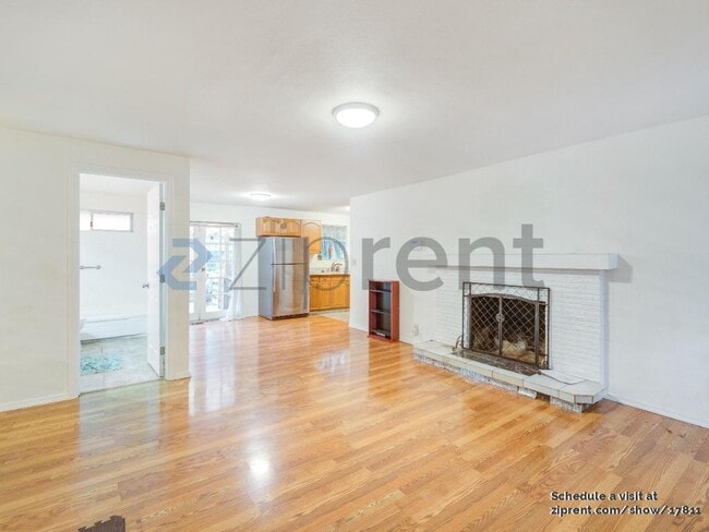 Building Photo - 17815 8th Ave NE