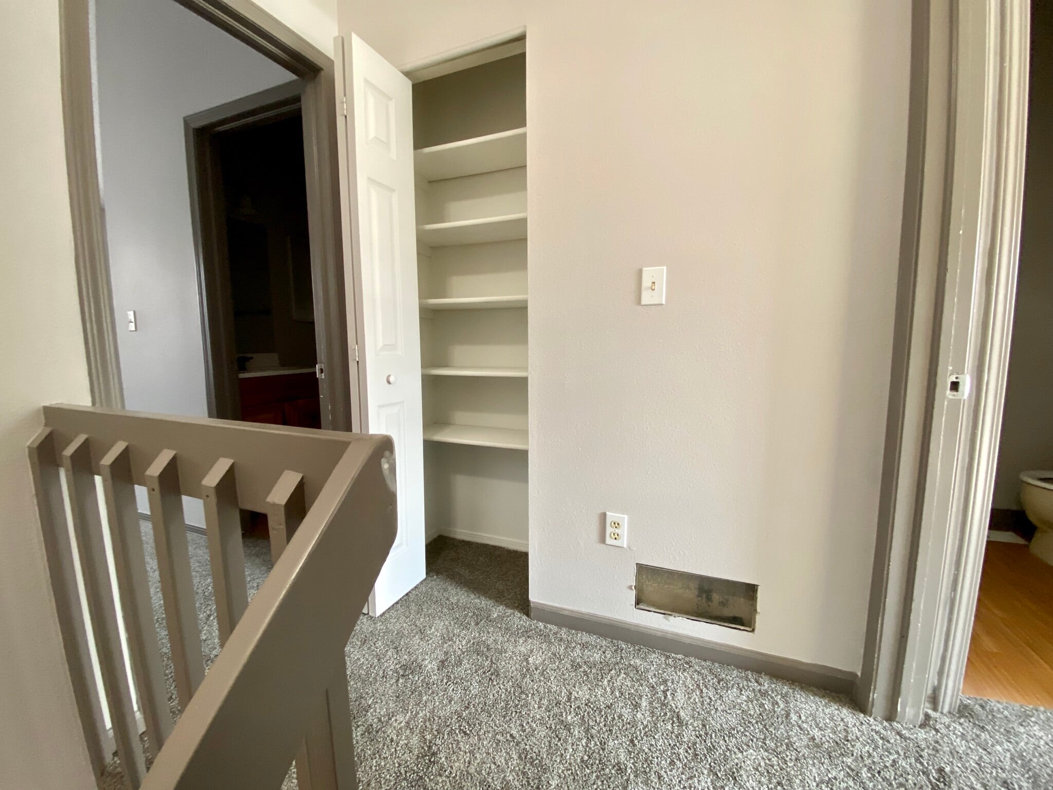 Building Photo - 9703 W Chatfield Ave