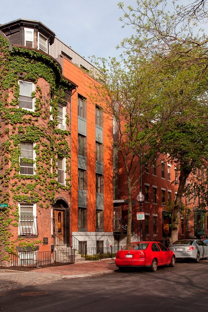 Building Photo - 16 E Springfield St