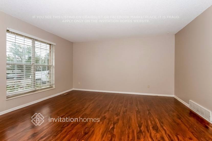 Building Photo - 17964 E Utah Pl