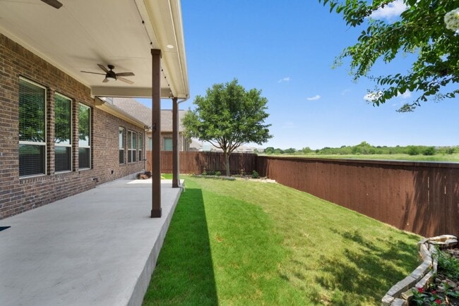 Building Photo - 432 Clear Springs Holw, Buda, Texas 78610