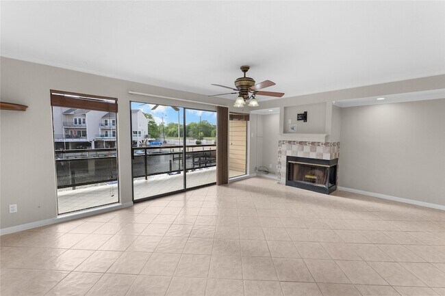 Building Photo - 3663 E NASA Pkwy