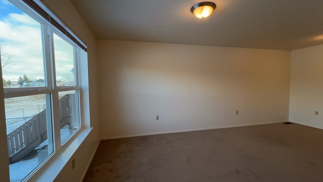 Building Photo - 1143 Tallent Ct