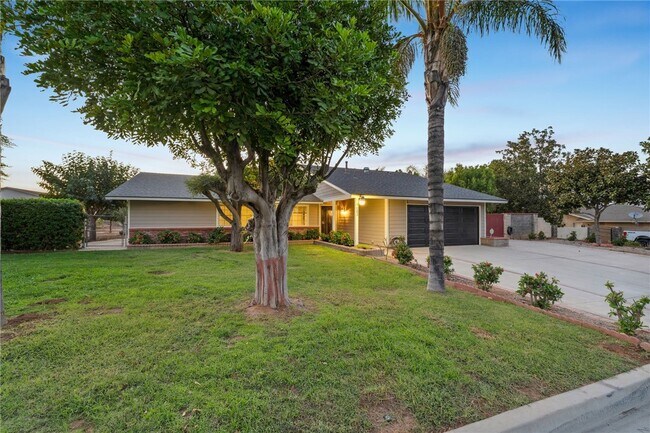 Primary Photo - 4683 Teasdale Ave