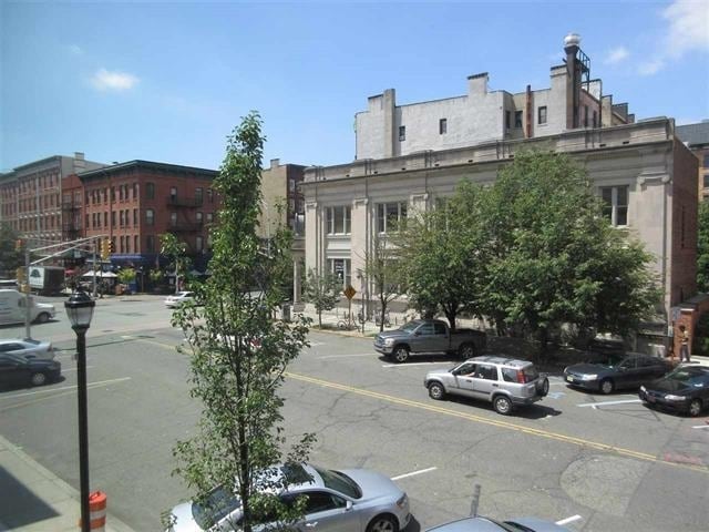 Building Photo - 1400 Hudson St