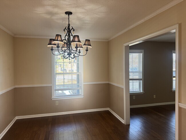 Building Photo - 107 Plantation Blvd