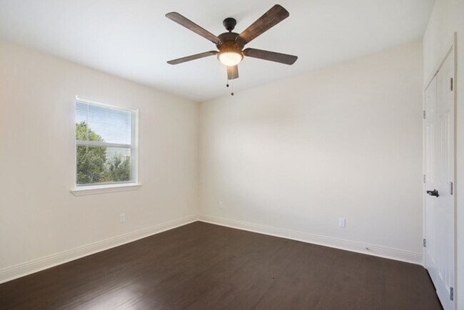 Building Photo - Newly Renovated 1BR 1 Bath in Gentilly Area