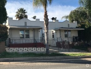 Building Photo - GRAHAM AVENUE (E)