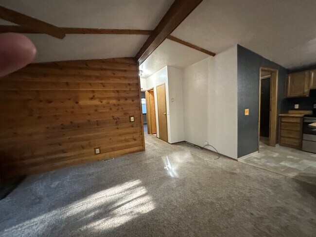 Building Photo - 18418 Freight Rd Ln