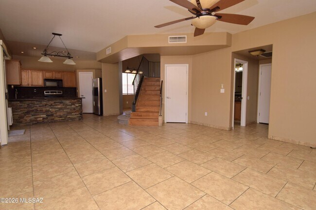 Building Photo - 10226 E Desert Eden Pl