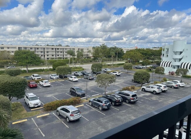 Building Photo - 6698 10th Ave N