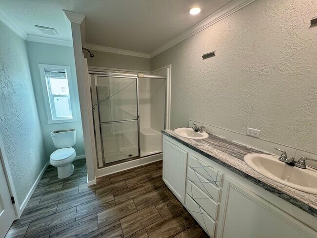 Building Photo - 5109 Caicos Calle