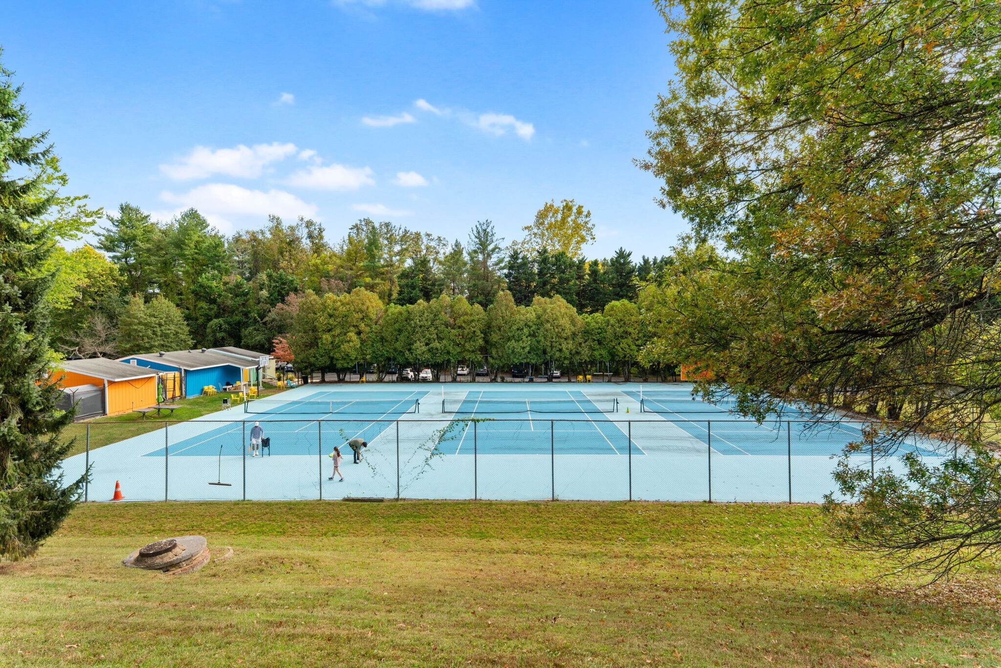 Multiple tennis courts 2 blocks away at East Gate of Potomac Swim & Tennis Club - 9 Snug Hill Ct