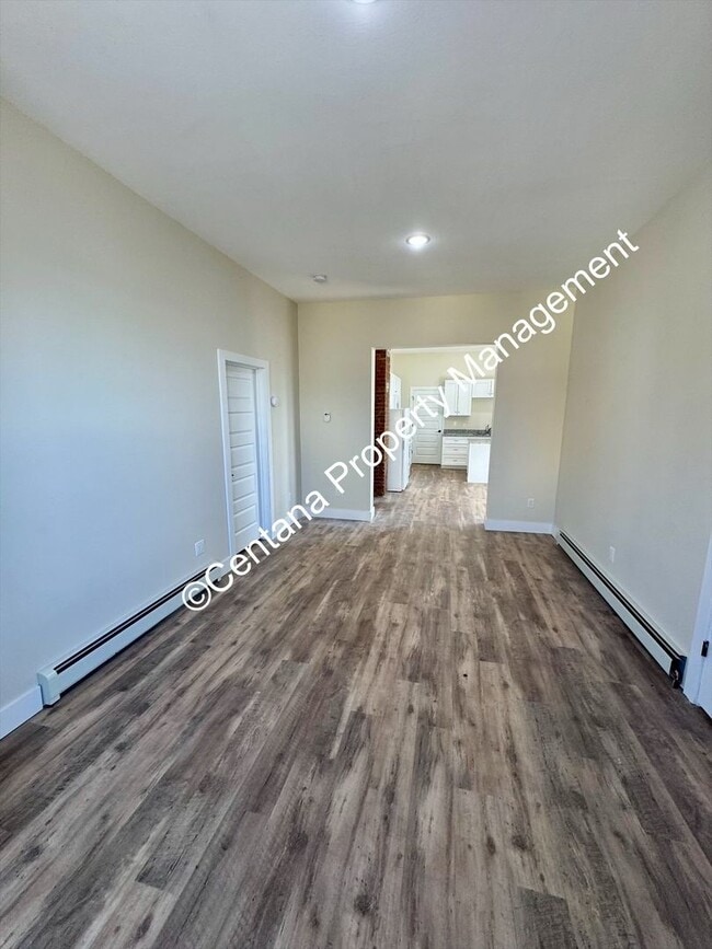 Building Photo - 614 N Alaska St