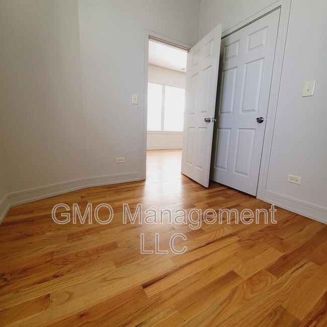 Building Photo - 4048 W Lexington St