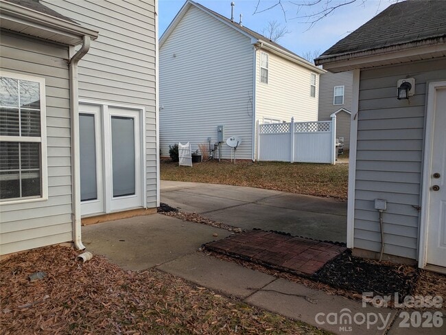 Building Photo - 11108 Aprilia Ln