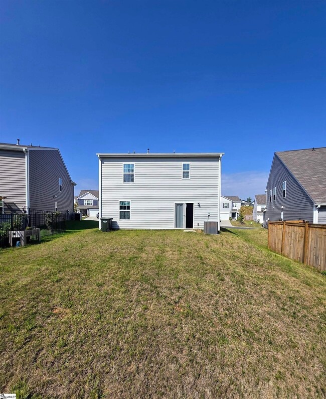 Building Photo - 246 Anna Gray Cir