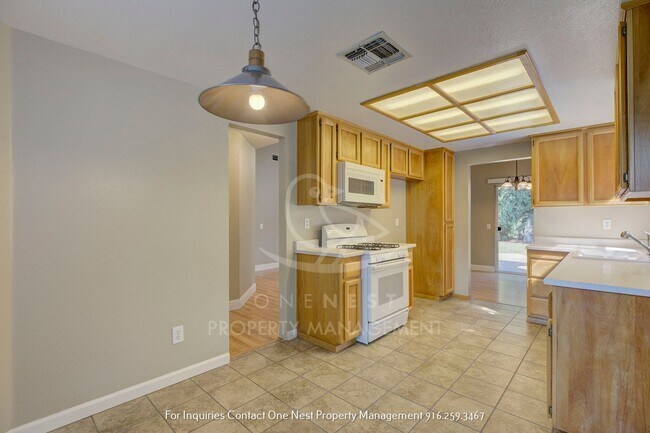 Building Photo - Location! Location! Location!