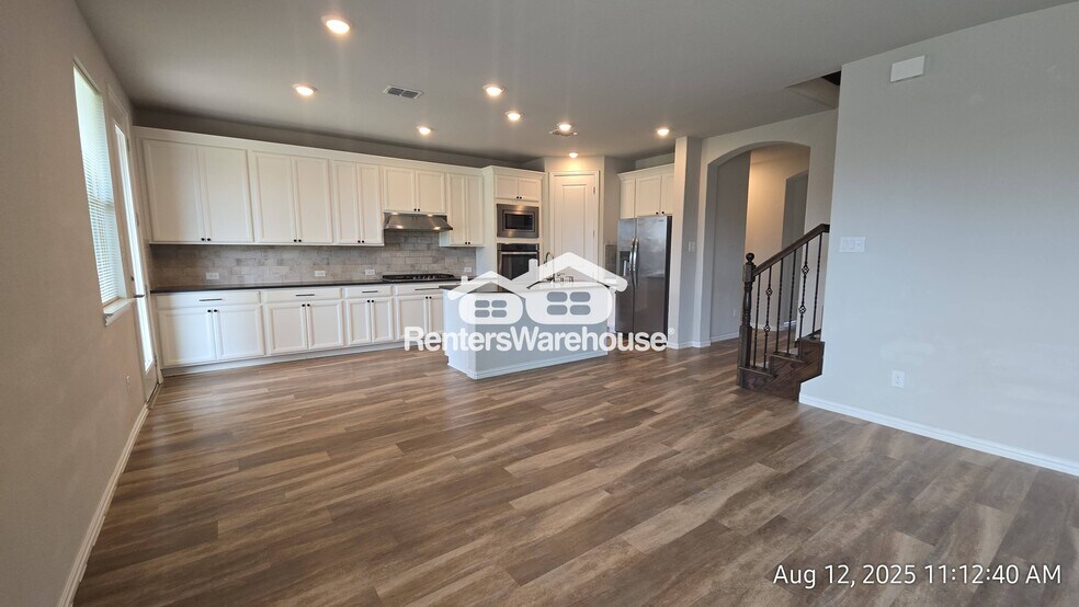 Building Photo - 2019 Tawakoni Dr