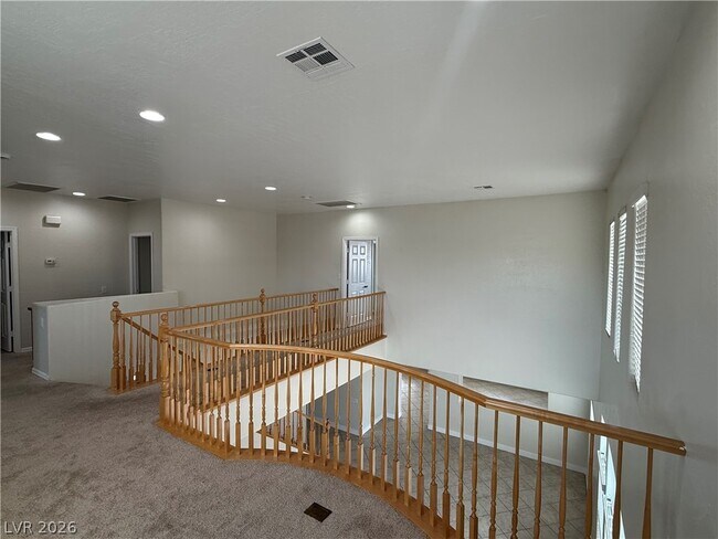 Building Photo - 7682 W Diablo Dr