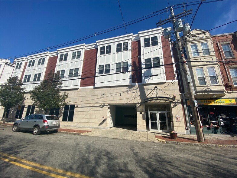 Building Photo - 184 Washington Ave