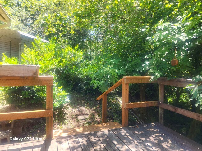 Building Photo - 42-KE642 N Bass Ct