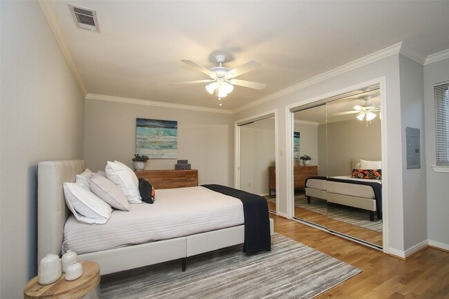 Building Photo - 1307 Welch St