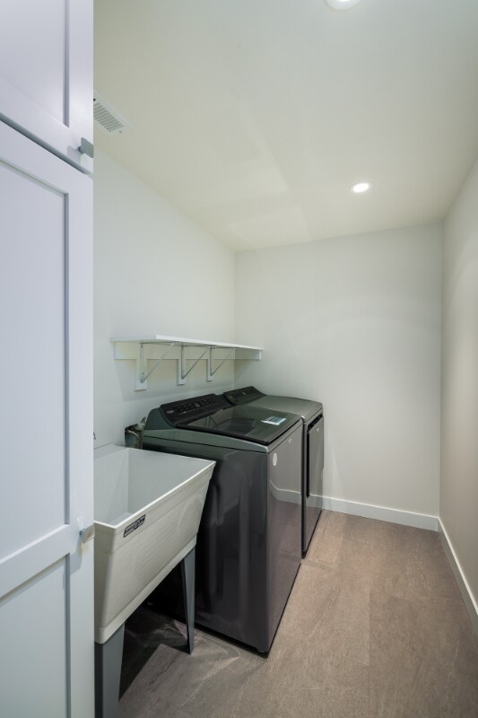 Building Photo - 410 S 9th Ave