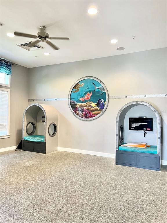 Building Photo - 9330 McLaren Alley