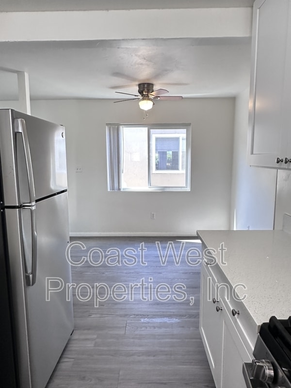 Building Photo - 822 Tourmaline St